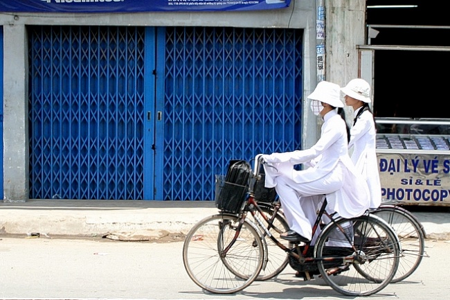 Seragam Sekolah Kece